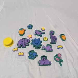 16 Vintage 1998 Kids Foam Chunky Stamp Lot -Elephant, Star, Bunny, Cat, Sun